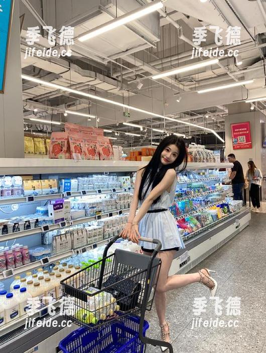 最新独家！51cg吃瓜黑料全面曝光，引爆热议