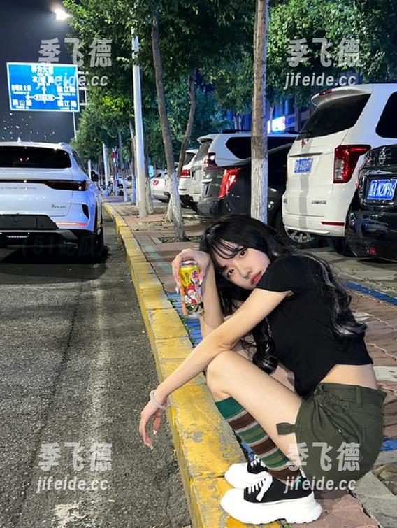 51吃瓜全网网页男生如何快速掌握最新瓜情全解析
