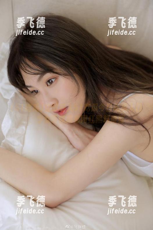 立即进入51吃瓜今日吃瓜入口，少女带你揭秘网红黑料蘑菇