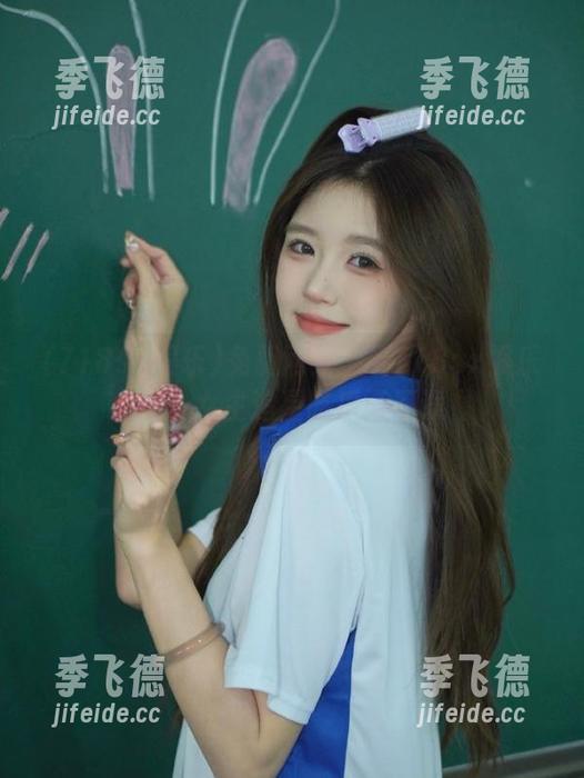 免费网页上看718sx娱乐瓜，女生追星吃瓜两不误