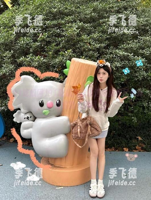 91吃瓜网站精选视频专区追踪社会热点瞬间
