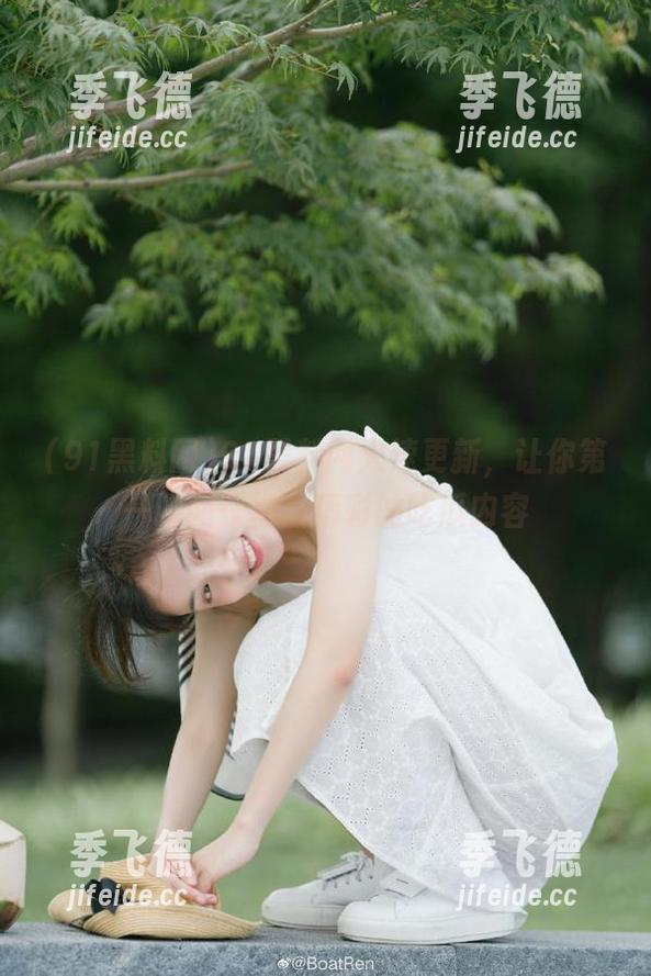 91黑料网火速更新，让你第一时间获得最精彩的吃瓜内容