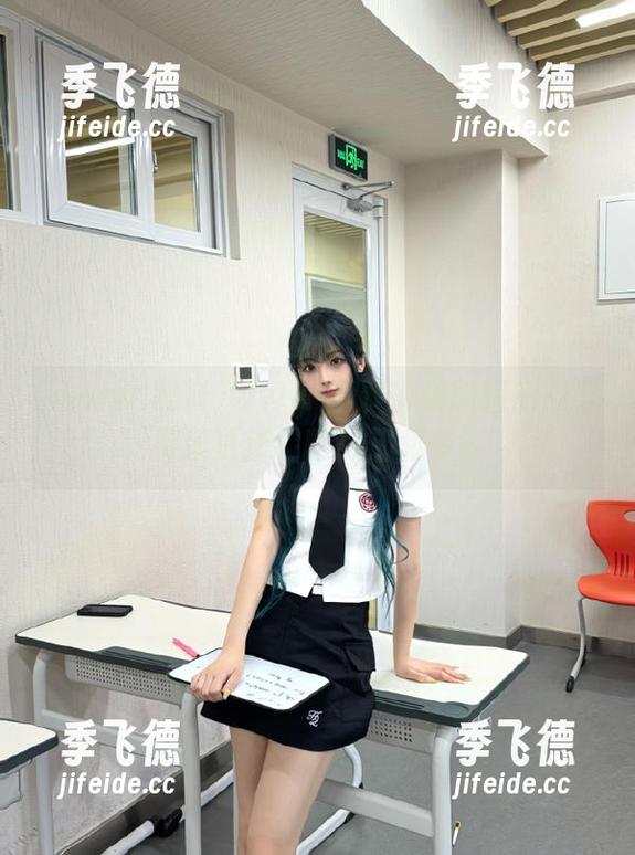 www.黑料苹果版精彩内容持续更新，吃瓜福利多多