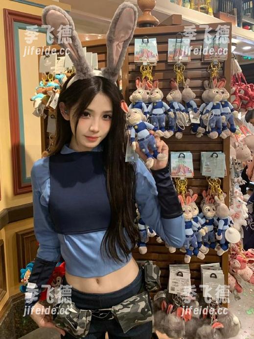 教你轻松获取www.黑料网页链接，女生带路吃瓜再也不迷路