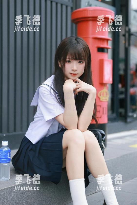 关注五1吃瓜官网，畅享每日新鲜吃瓜资讯