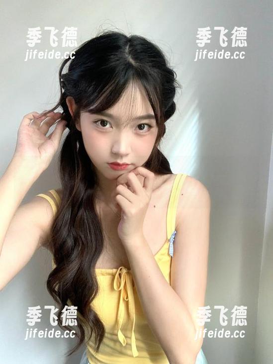 五一吃瓜传送门今日大放送，吃瓜娜娜陪你一起瓜分欢乐