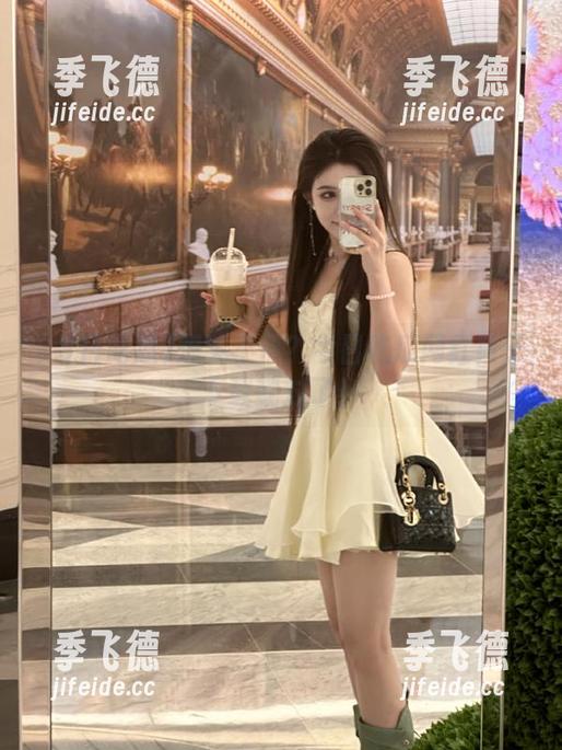 想笑不停？今日吃瓜网红段子下载就对了！