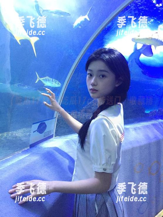 打开吃瓜17cg传送门，收藏精彩吃瓜不再错过