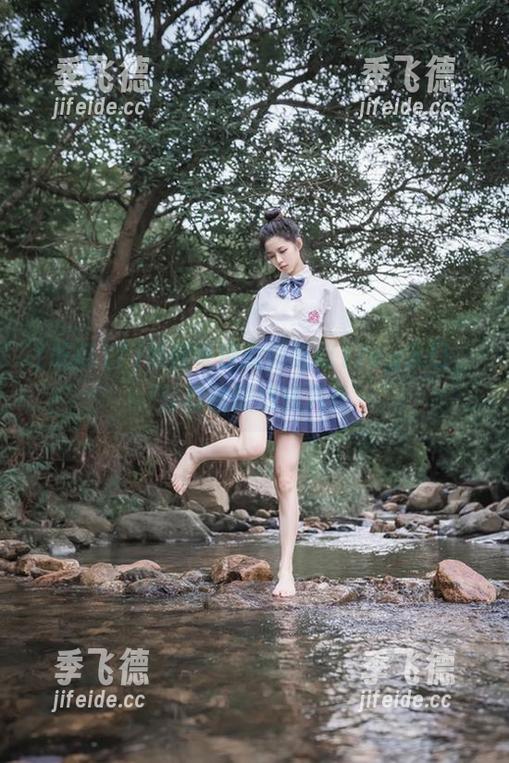 如何快速找到吃瓜17cg入口，轻松获取娱乐八卦