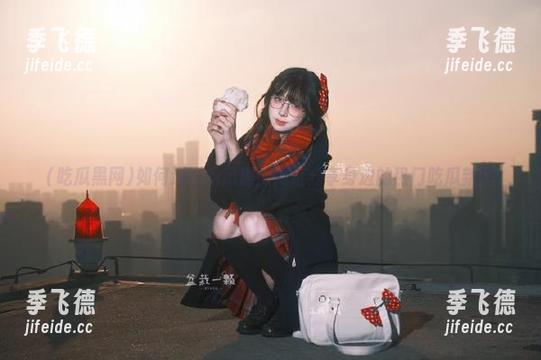如何通过吃瓜黑网网址分享身边的热门吃瓜新闻