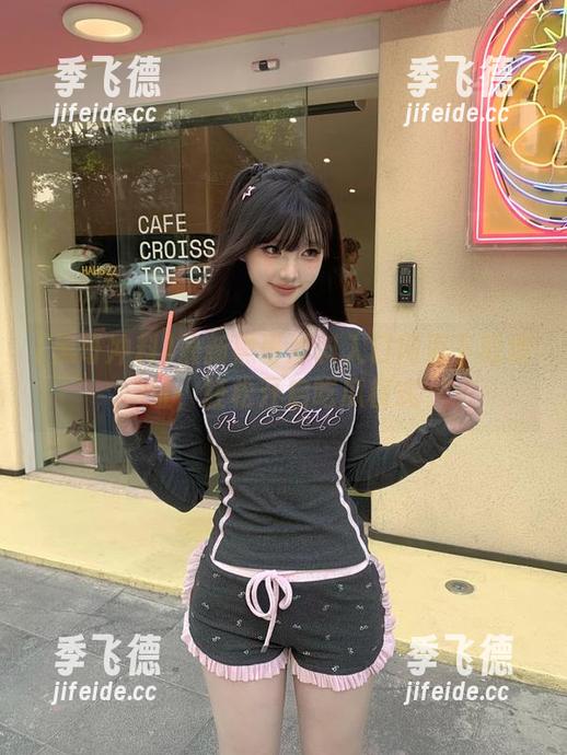 最新黑哥冲料入口网页下载地址，轻松开启吃瓜模式