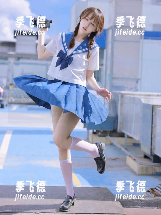 黑哥扒料网页传送门上线，带你畅游吃瓜新世界